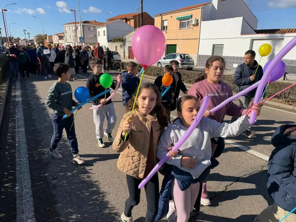 VIII Marcha urbana por la discapacidad en Moraleja (73)