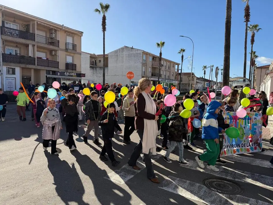 VIII Marcha urbana por la discapacidad en Moraleja (89)