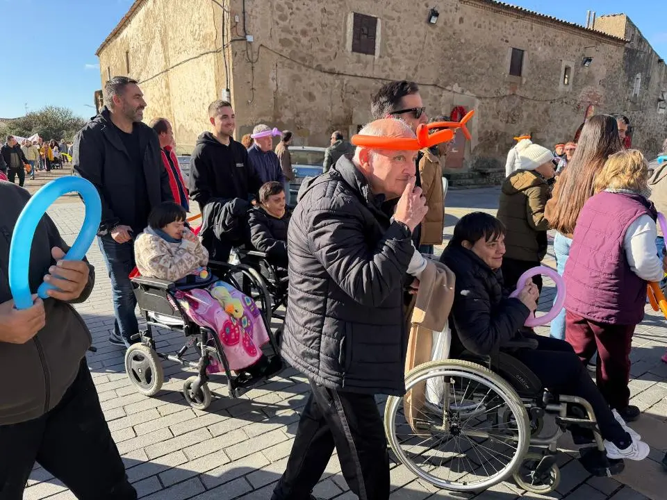 VIII Marcha urbana por la discapacidad en Moraleja (121)