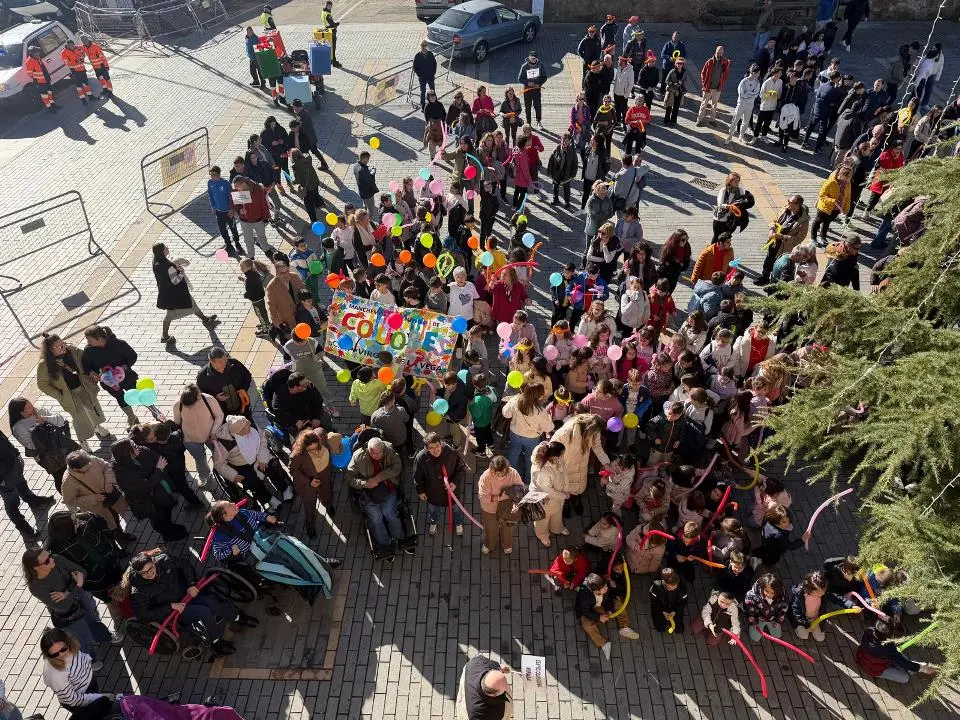 VIII Marcha urbana por la discapacidad en Moraleja (127)