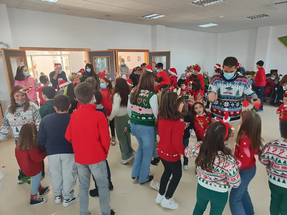 Visita Navide&ntilde;a a la RM Torremayor (14)