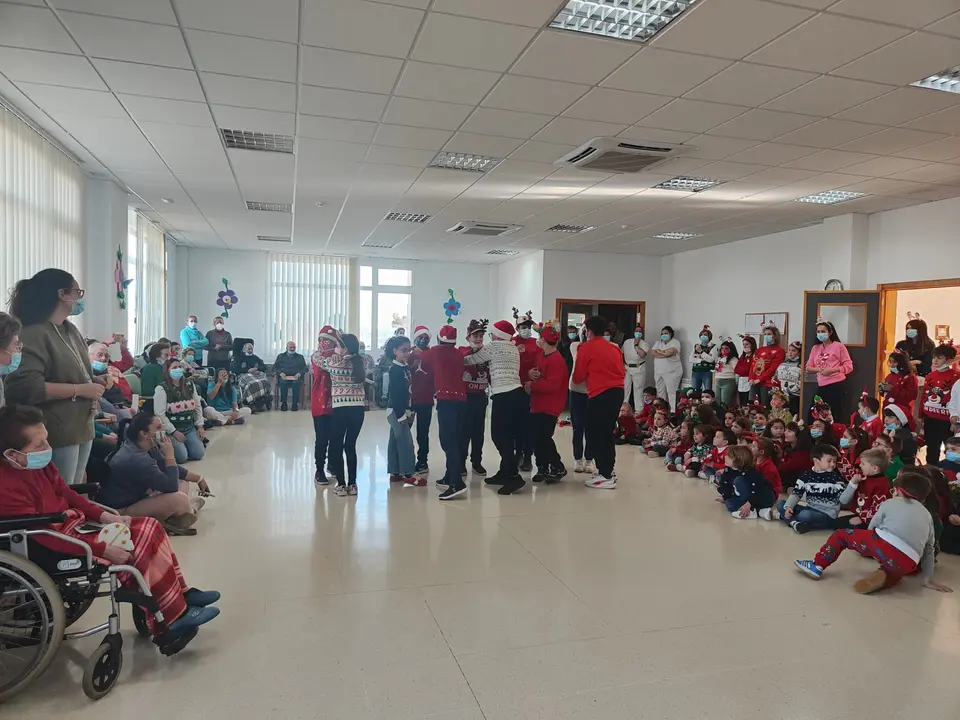 Visita Navide&ntilde;a a la RM Torremayor (18)