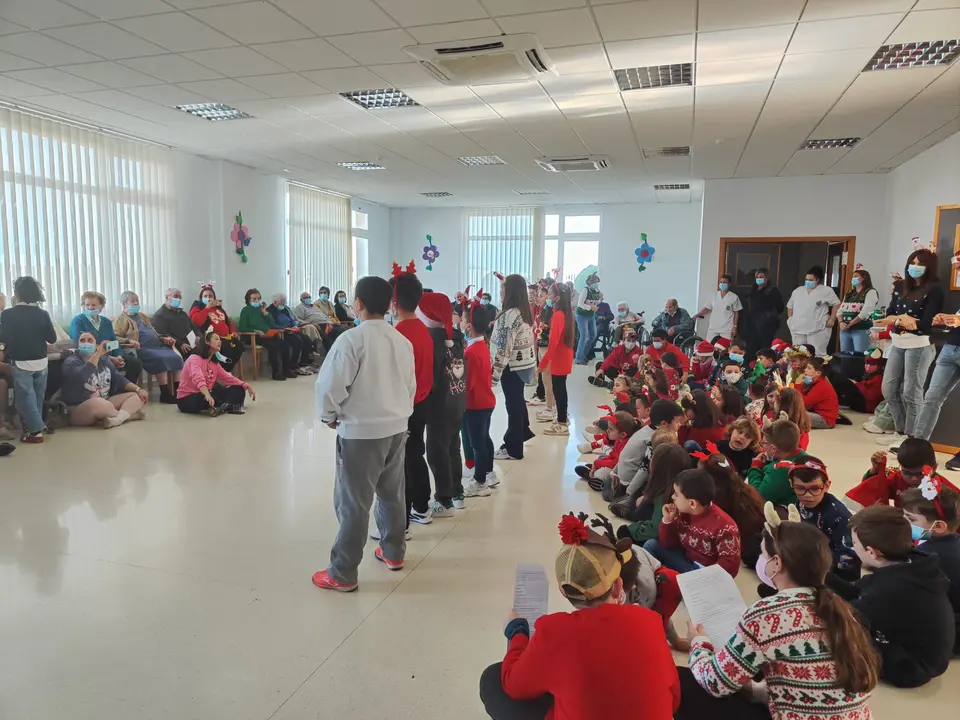 Visita Navide&ntilde;a a la RM Torremayor (26)