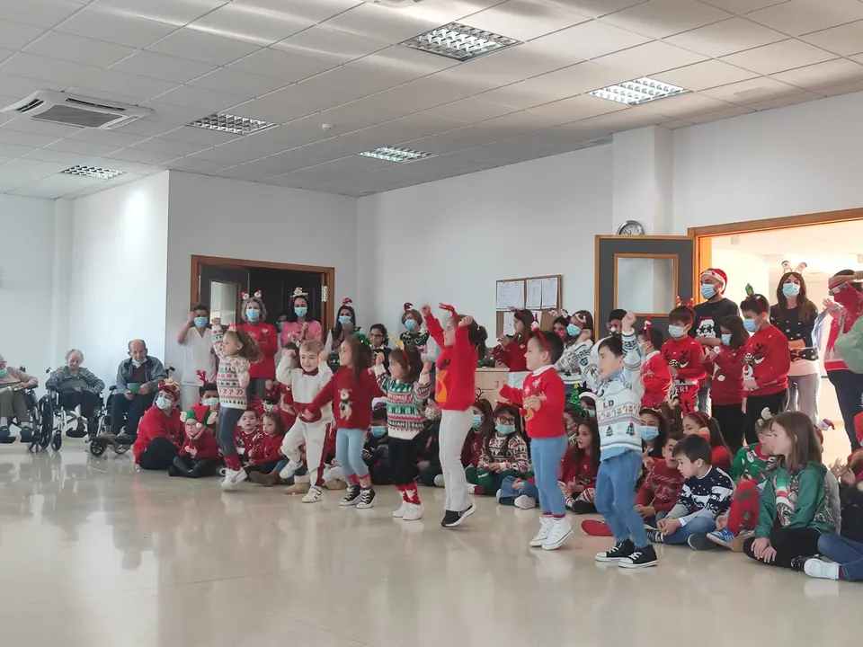 Visita Navide&ntilde;a a la RM Torremayor (35)