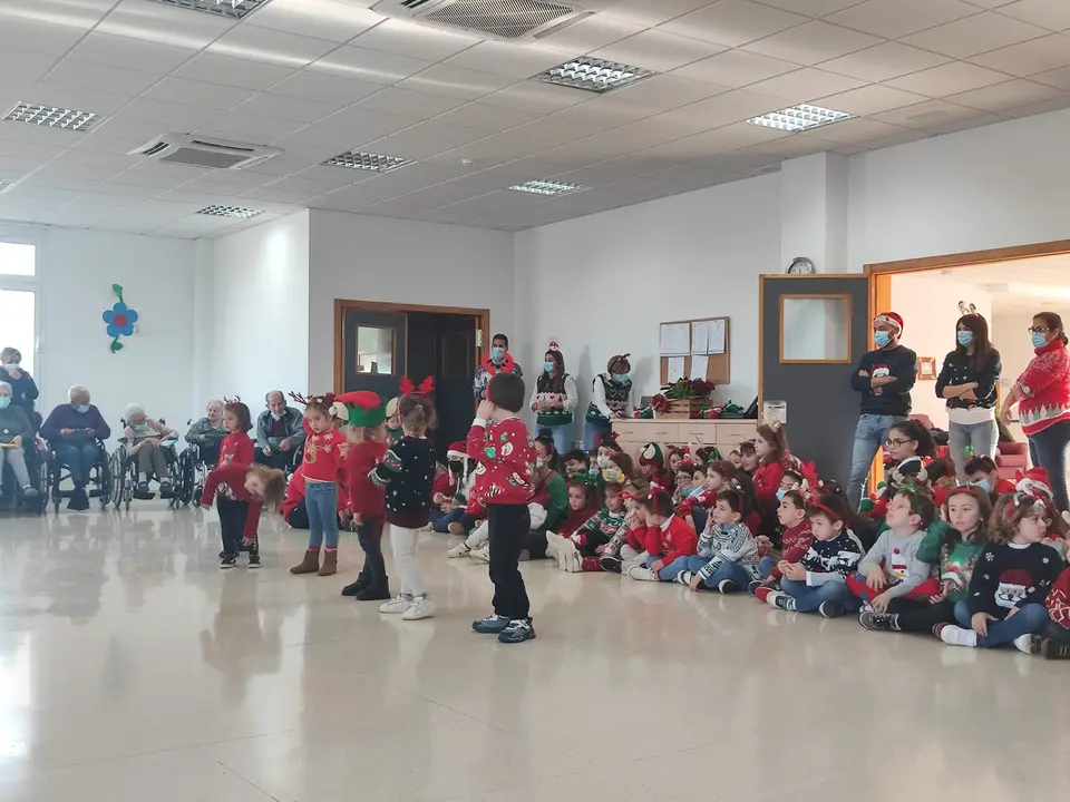 Visita Navide&ntilde;a a la RM Torremayor (37)