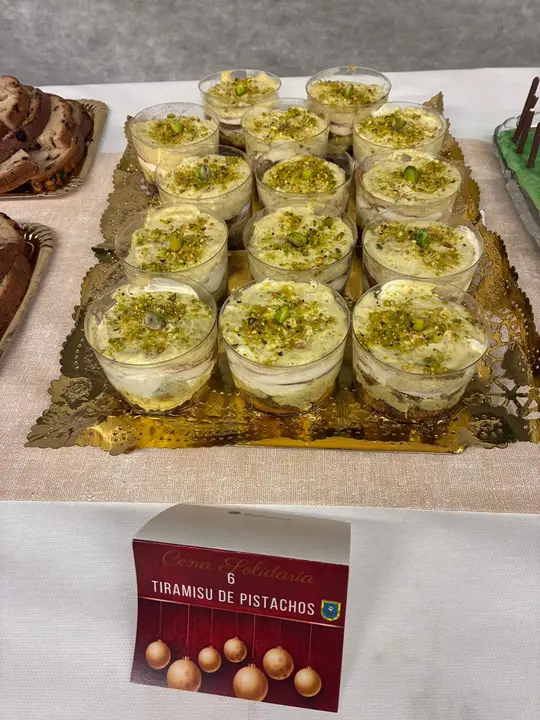 POSTRES CENA NAVIDAD 2025 (6)