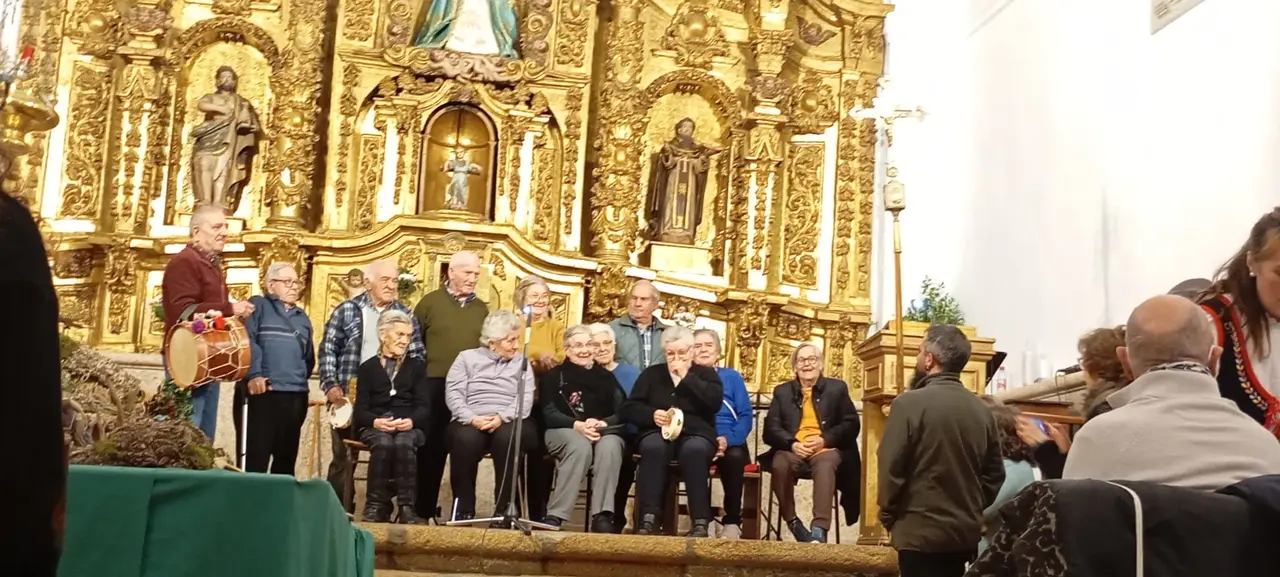 Certamen de villancicos en Pinofranqueado (3)