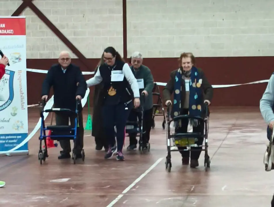 Carrera solidaria por el D&iacute;a de la Paz en Torremayor (9)