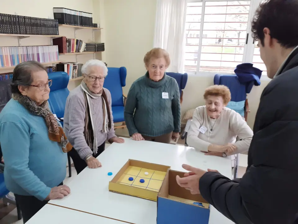Gymkana intergeneracional en CD Almendralejo (4)