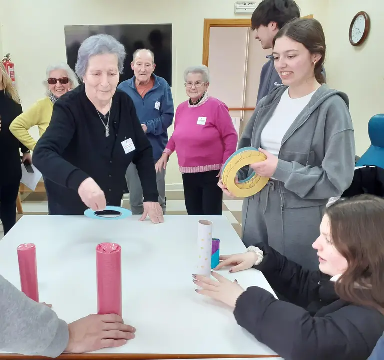 Gymkana intergeneracional en CD Almendralejo (16)