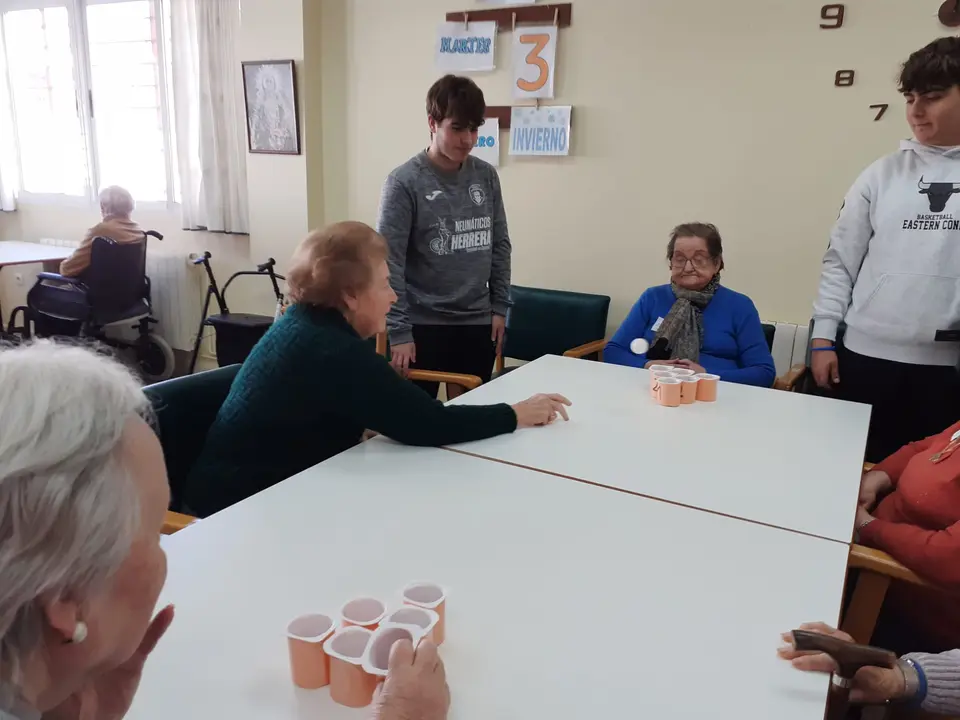 Gymkana intergeneracional en CD Almendralejo (19)