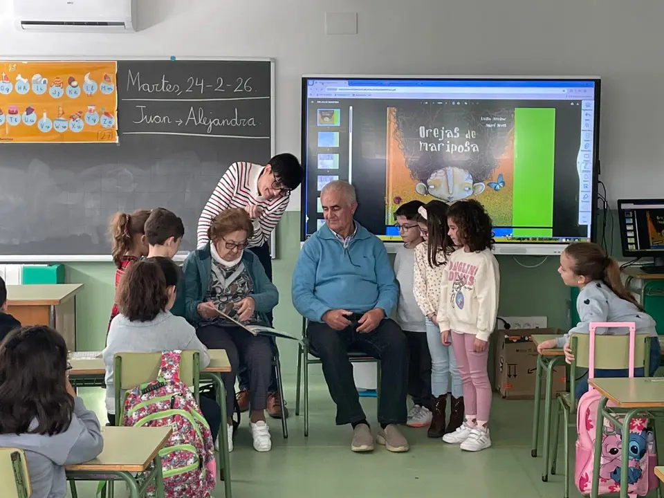 Actividades Intergeneracionales RM Lob&oacute;n (4)