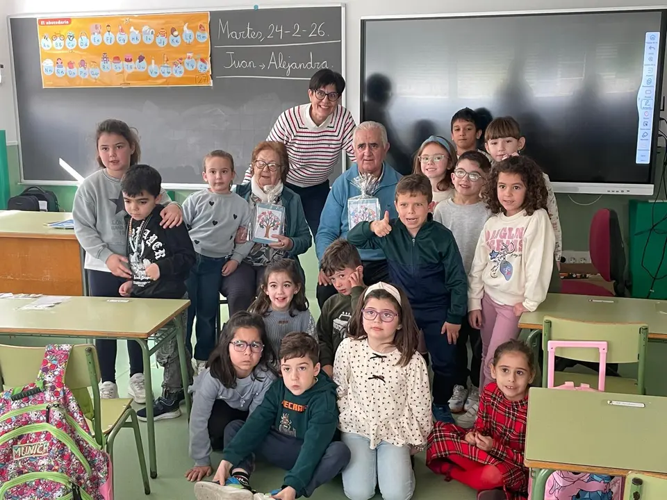 Actividades Intergeneracionales RM Lob&oacute;n (5)