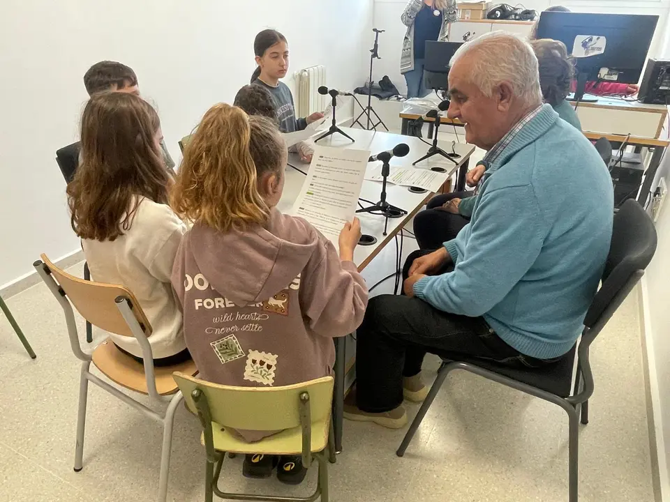 Actividades Intergeneracionales RM Lob&oacute;n (8)