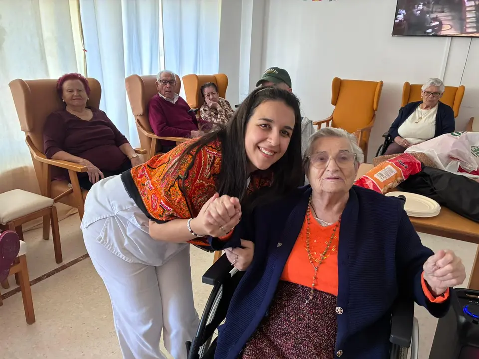 Actividades Intergeneracionales en RM Villasbuenas de Gata (3)