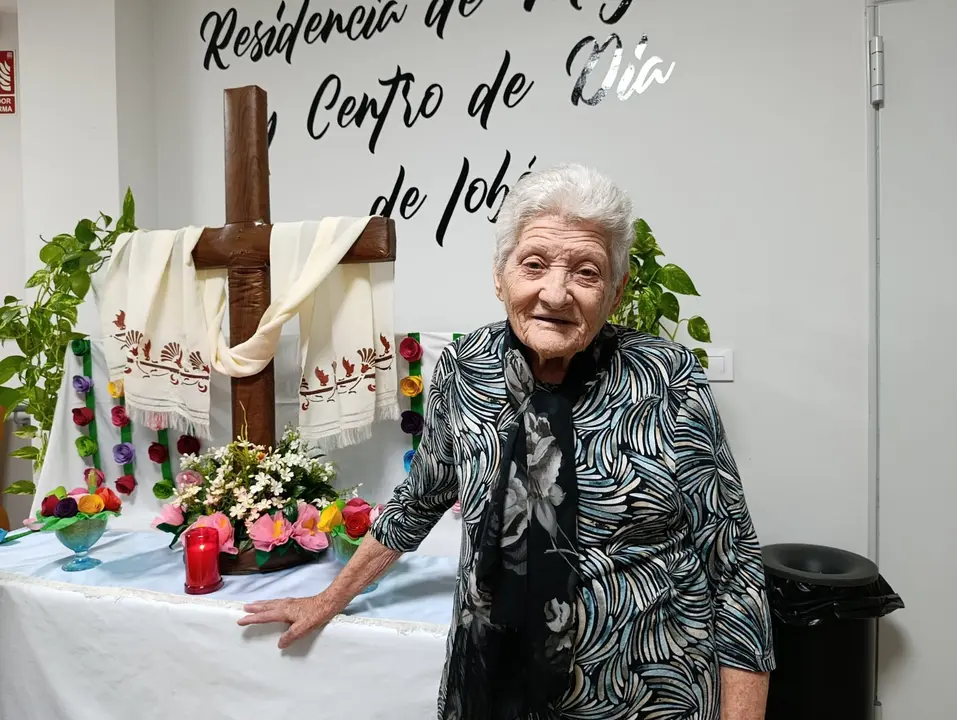 Cruz de mayo en RM Lob&oacute;n (5)