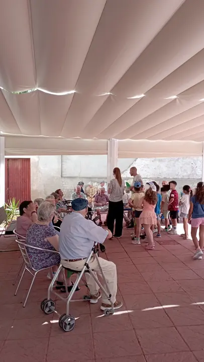 Convivencia Intergeneracional RM Peraleda (2)