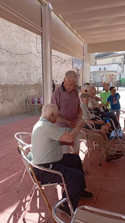 Convivencia Intergeneracional RM Peraleda (8)