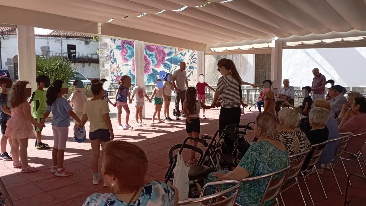 Convivencia Intergeneracional RM Peraleda (11)