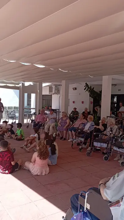 Convivencia Intergeneracional RM Peraleda (14)