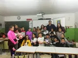 El alcalde de Cilleros y los participantes en Alcemos nuestra voz