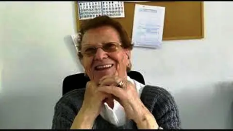 Maria Consuelo habla con Mensajeros de la Paz Extremadura