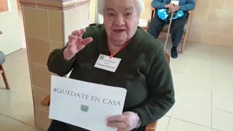Hern&aacute;n P&eacute;rez baila para frenar el COVID-19