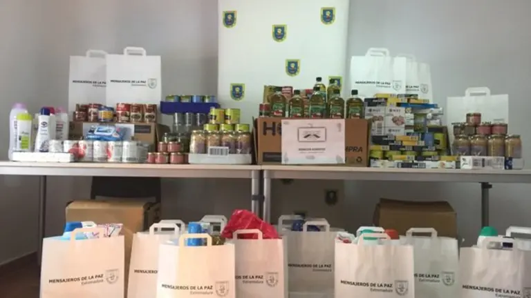 entrega alimentos 1.jpg