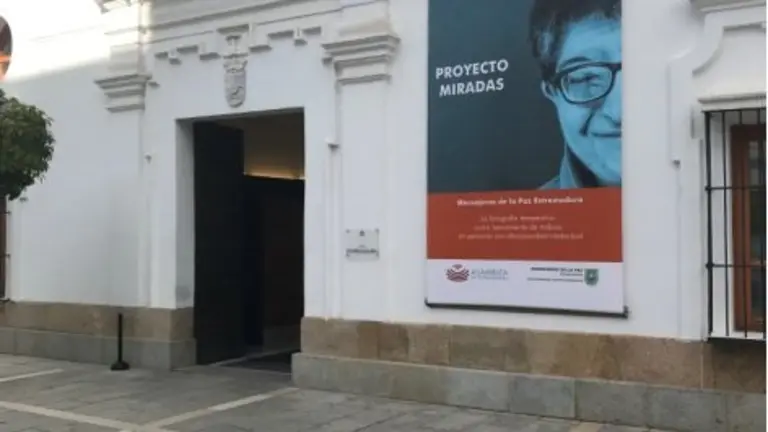 cartelasamblea.jpg