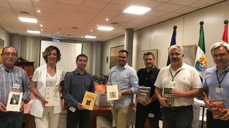 la pesga entrega de libros 1.jpg