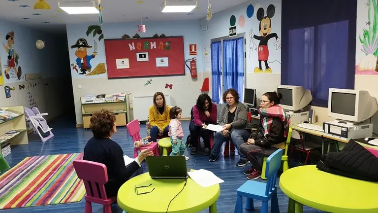 Escuela de Familias en el Joaqu&iacute;n Ballesteros