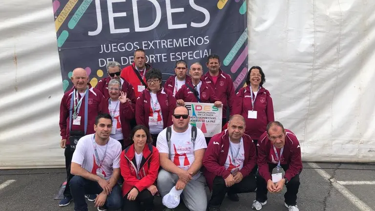 La Escuela Deportiva de Nu&ntilde;omoral en la &uacute;ltima convivencia Jedes. ARCHIVO
