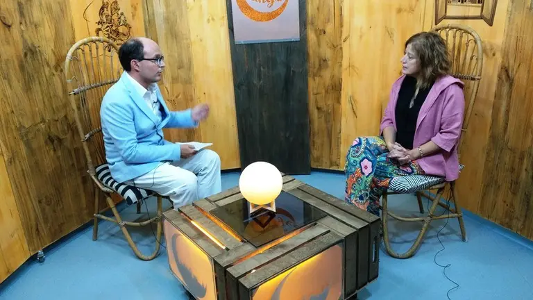 Belen Perez en Sentir Caceres tv (8)