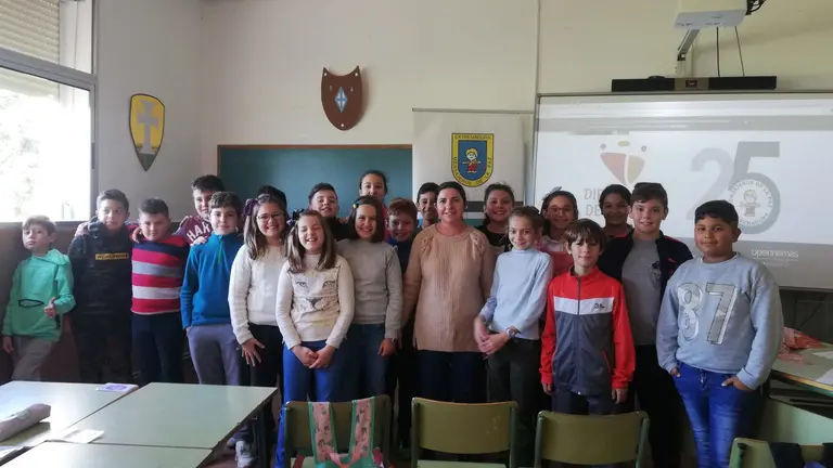 Imagen de la clausura de Alcemos nuestra voz II en Vegaviana