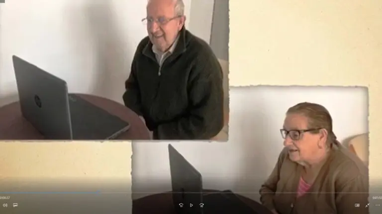 La tecnolog&iacute;a permite las video-visitas en Cabezuela del Valle