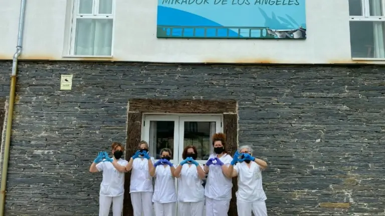 En Mirador de los &Aacute;ngeles se contagian de amor