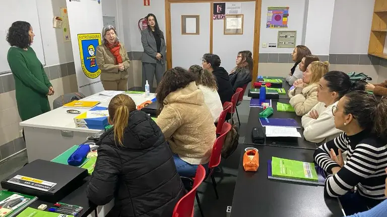 Inicio curso Atenci&oacute;n Sociosanitaria en Moraleja