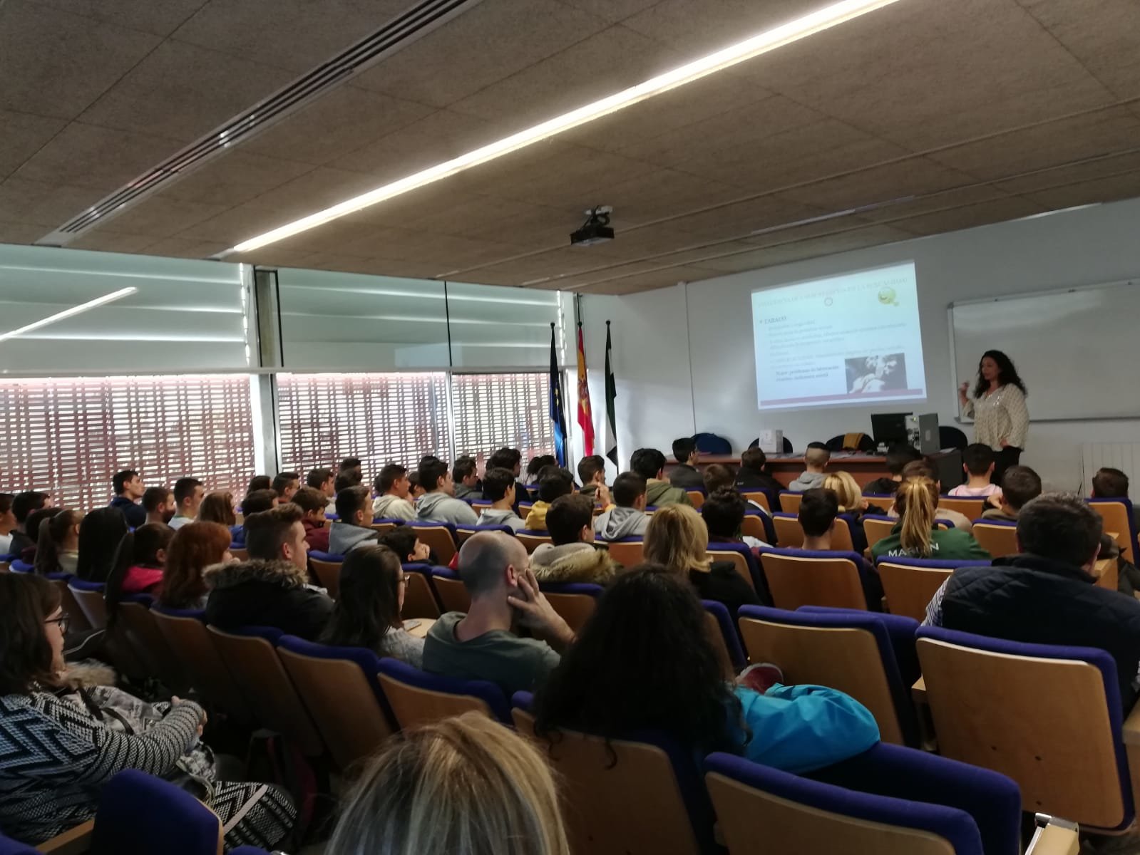 Charla impartida por Mensajeros de la Paz Extremadura en el Centro de Formación del Medio Rural de Moraleja