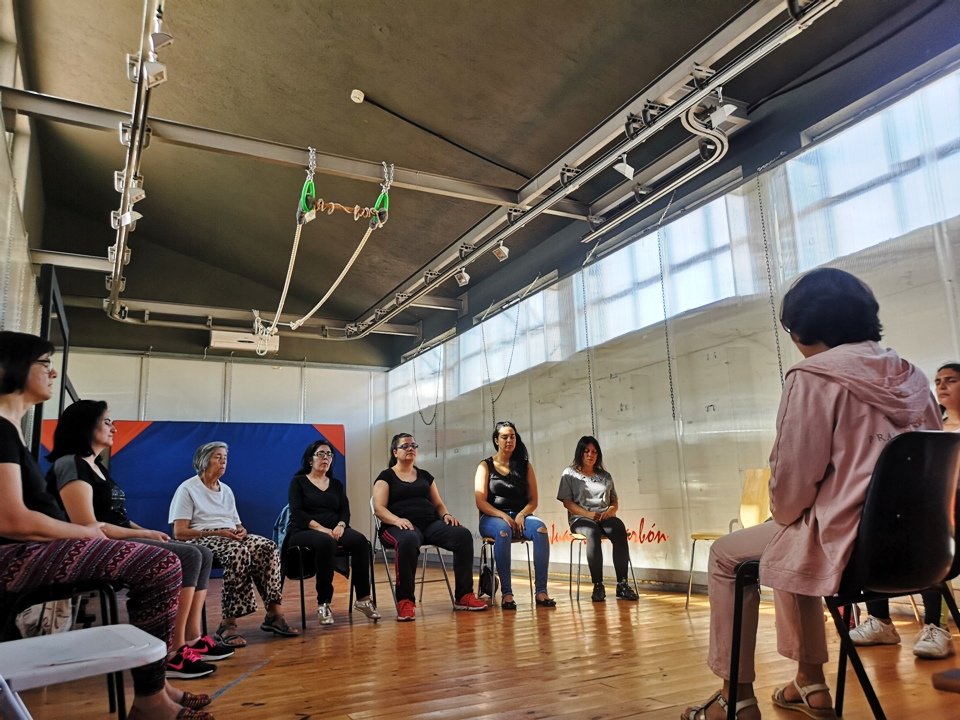 Un momento en el taller de relajación organizado por el Programa de Familia de Moraleja