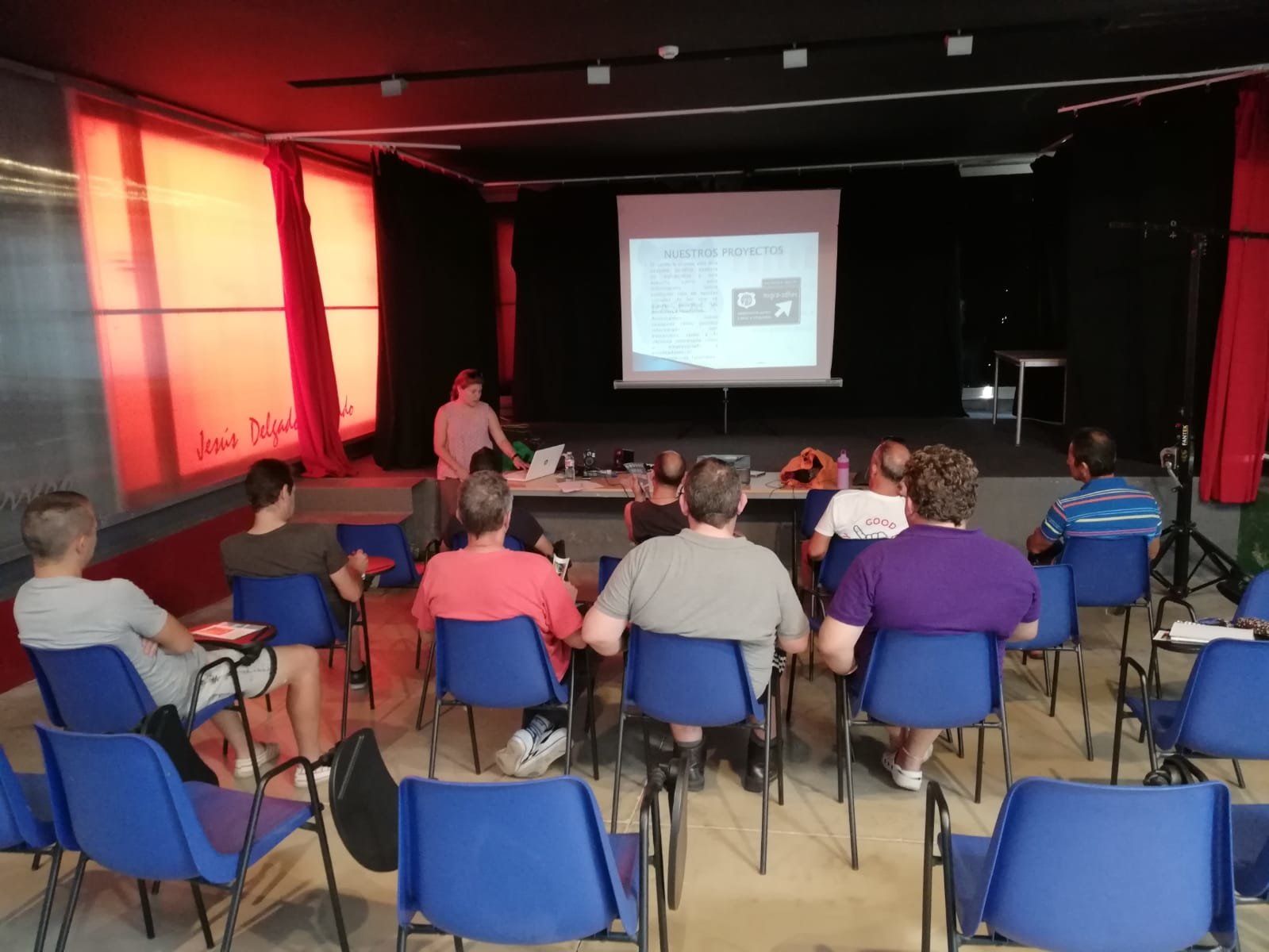 Un momento de la charla en el Centro de Día