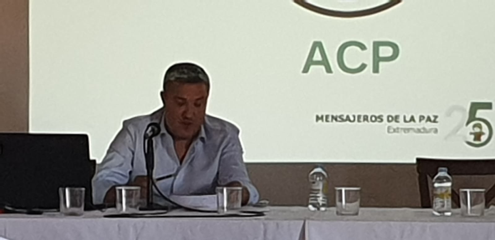 Aris Martin durante su ponencia sobre la Atencion Centrada en las Personas 09019