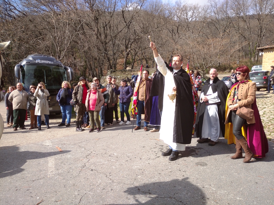 Bendición en el Monasterio de los jinetes