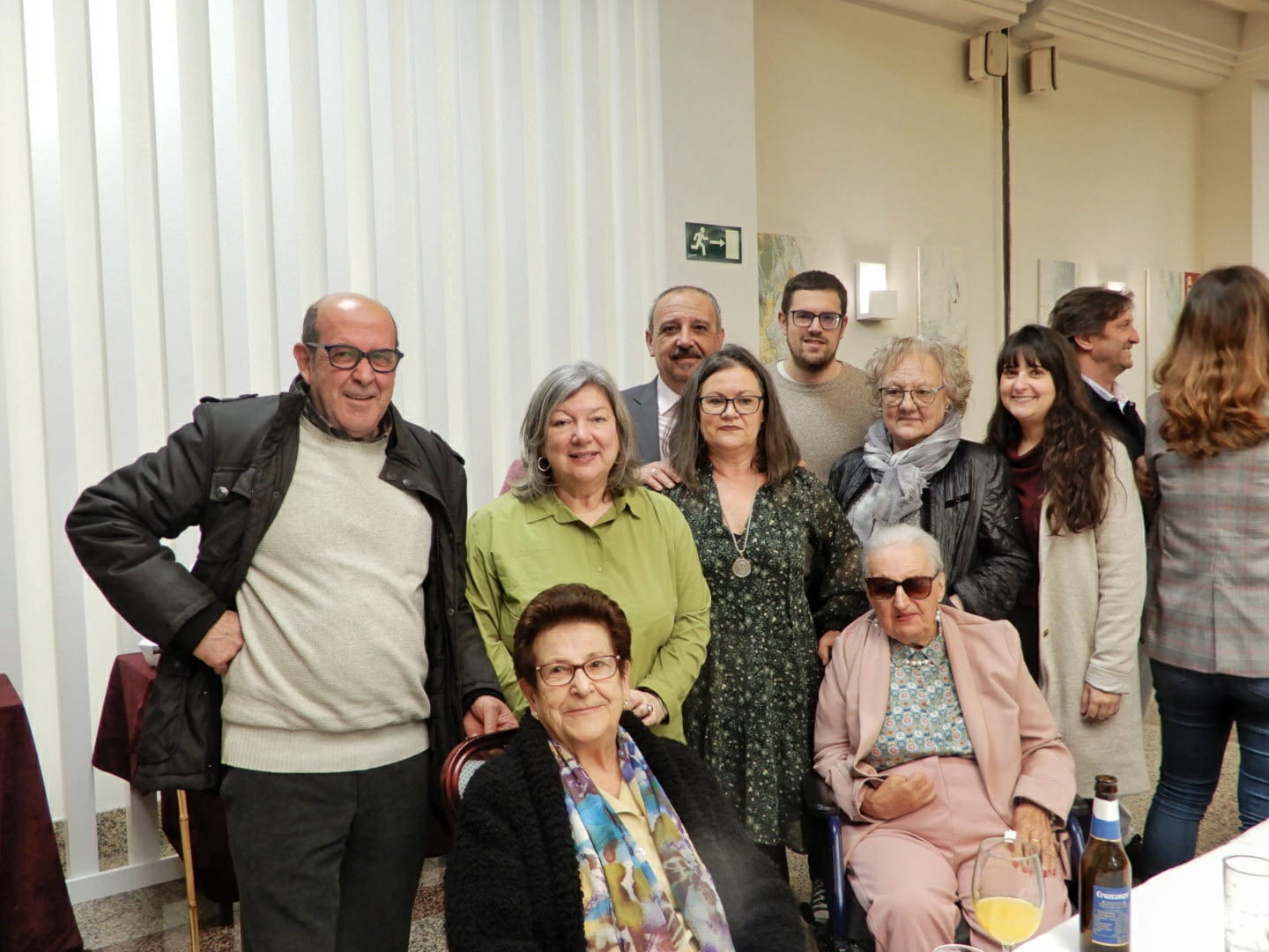 Foto de familia en Mérida durante la presentación de Memoria Viva