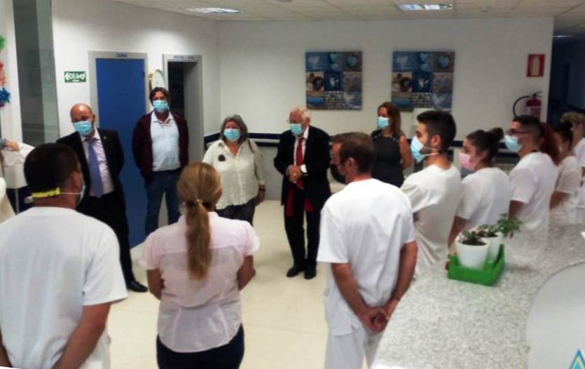 Visita del Padre Ángel a la Residencia Siete Villas
