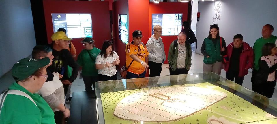 Visita a Cáparra (3)