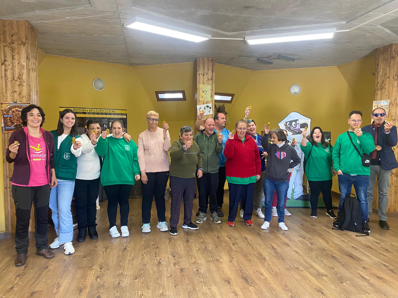 Visita al Centro de Actividades sobre las Abejas y la Biodiversidad (1)